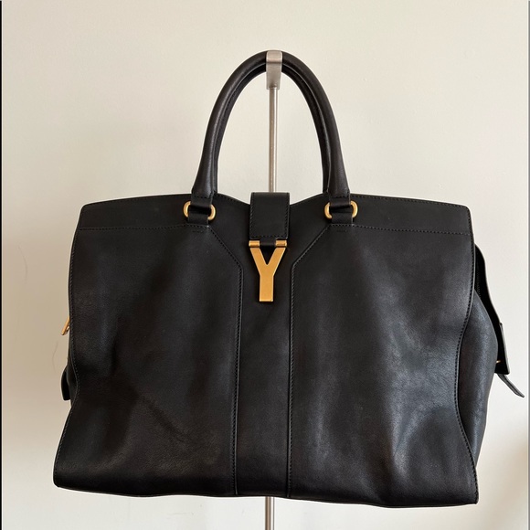 Yves Saint Laurent Handbags - 💎💯 Auth YSL💎